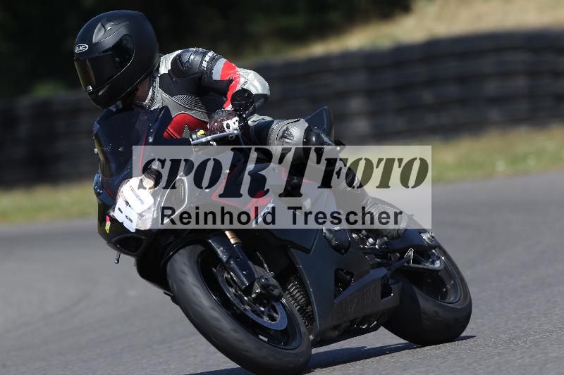 Archiv-2022/40 18.07.2022 Plüss Moto Sport ADR/Einsteiger/80